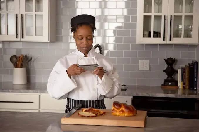 Online Pastry School: Accelerated Certification Guide for Working Line Cooks